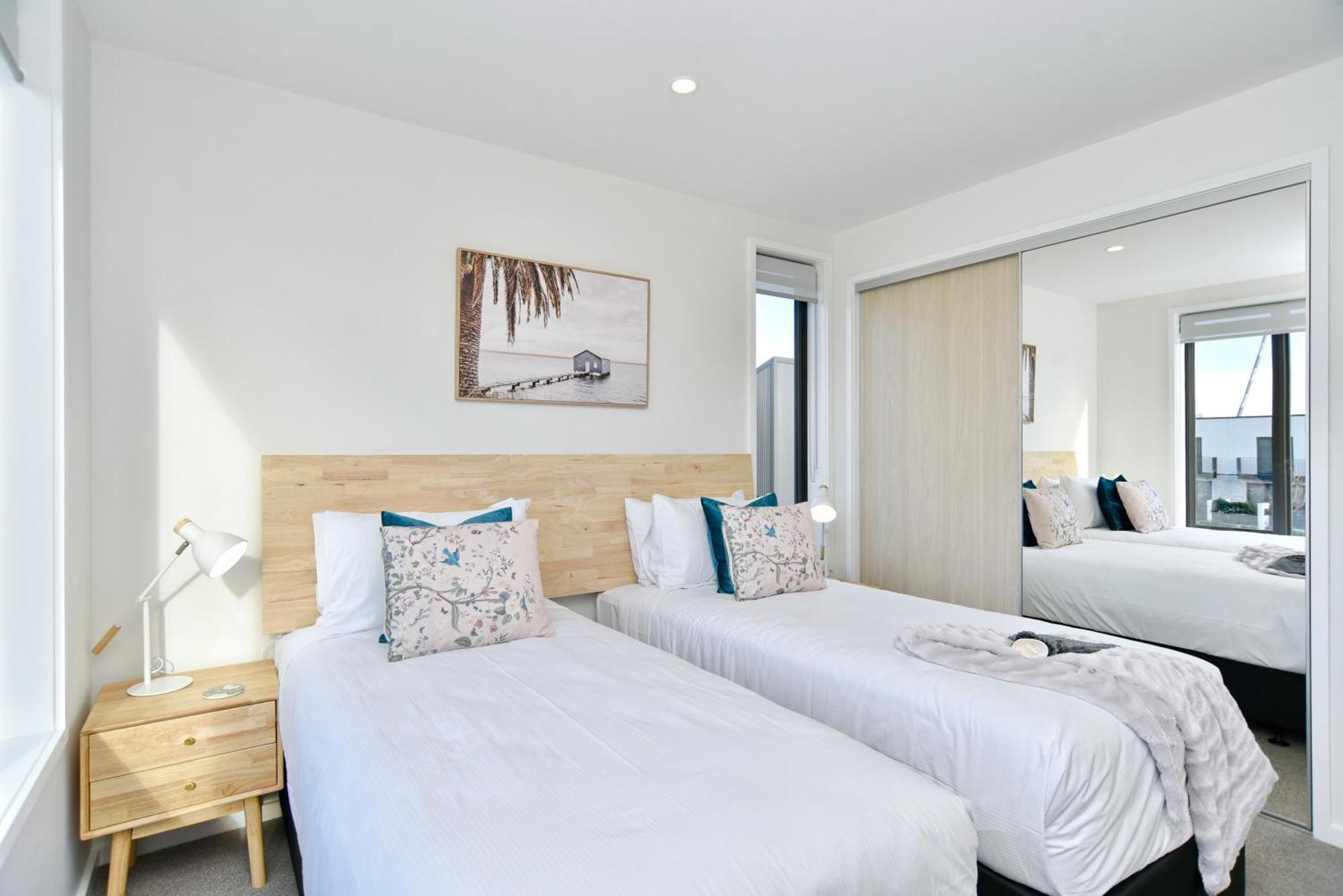 Hereford St Apartment - Christchurch Holiday Homes Экстерьер фото