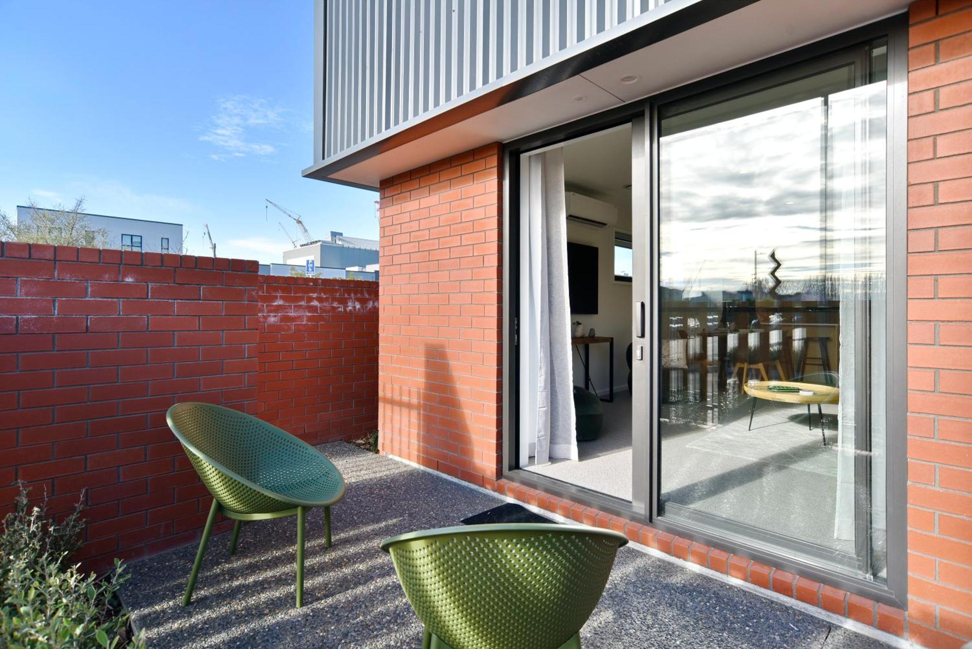 Hereford St Apartment - Christchurch Holiday Homes Экстерьер фото