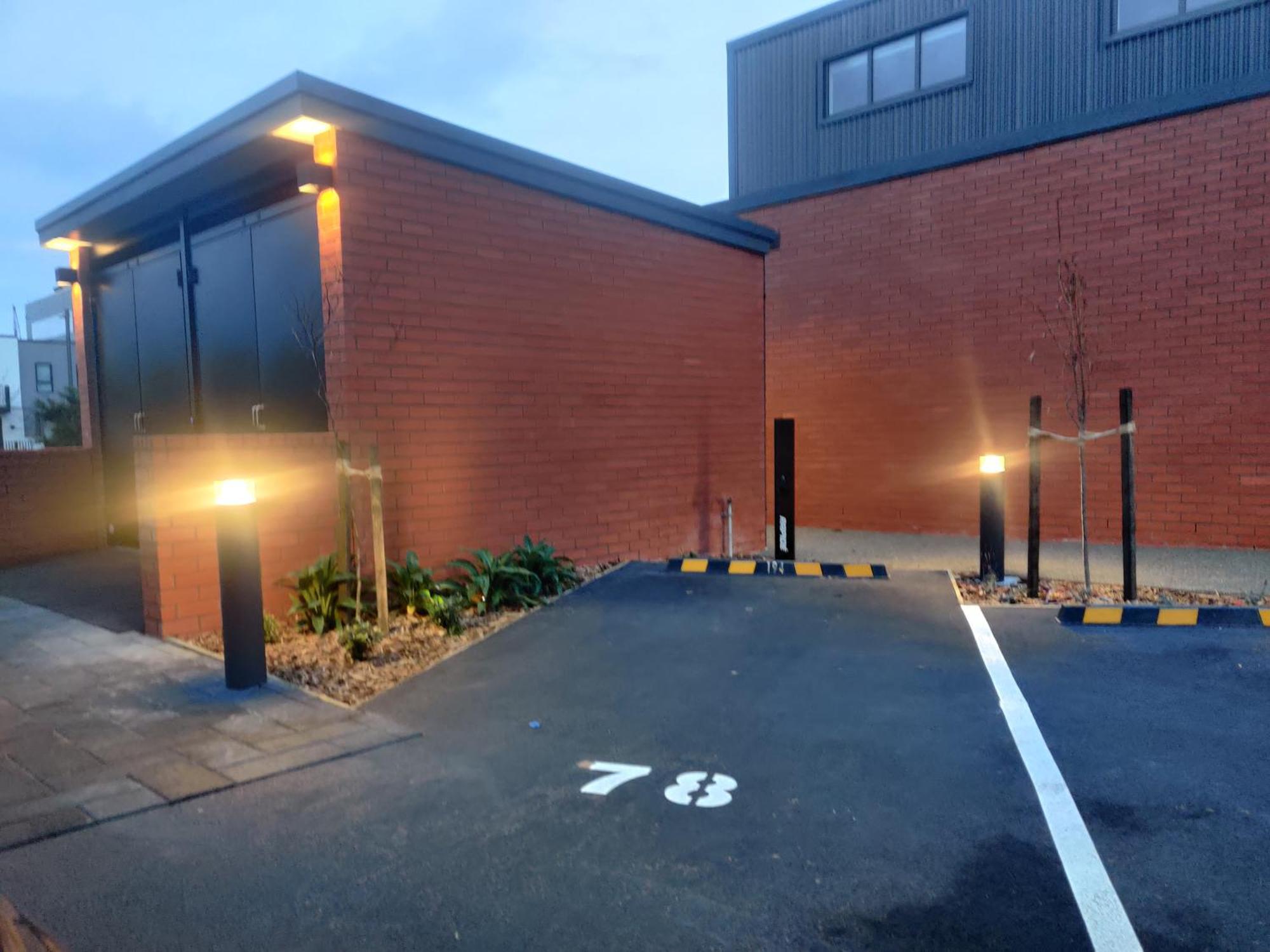 Hereford St Apartment - Christchurch Holiday Homes Экстерьер фото